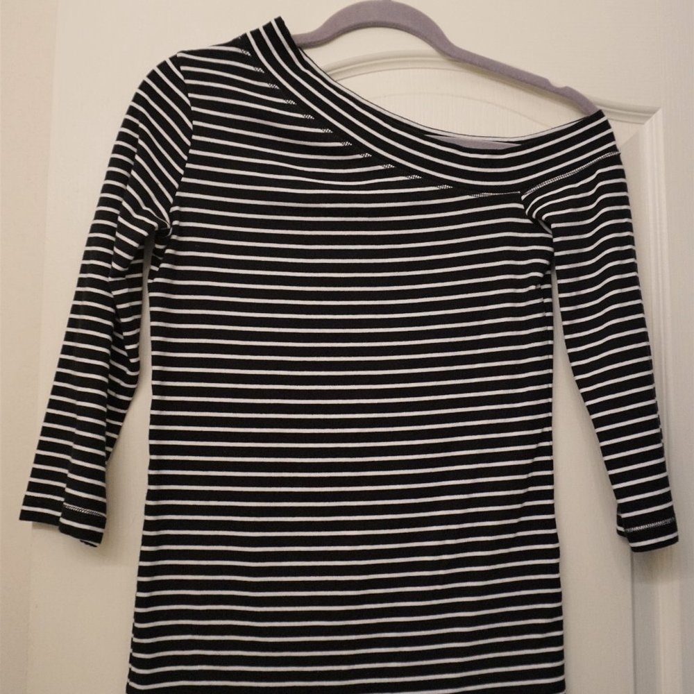 Black and White Striped Off One Shoulder Knit top